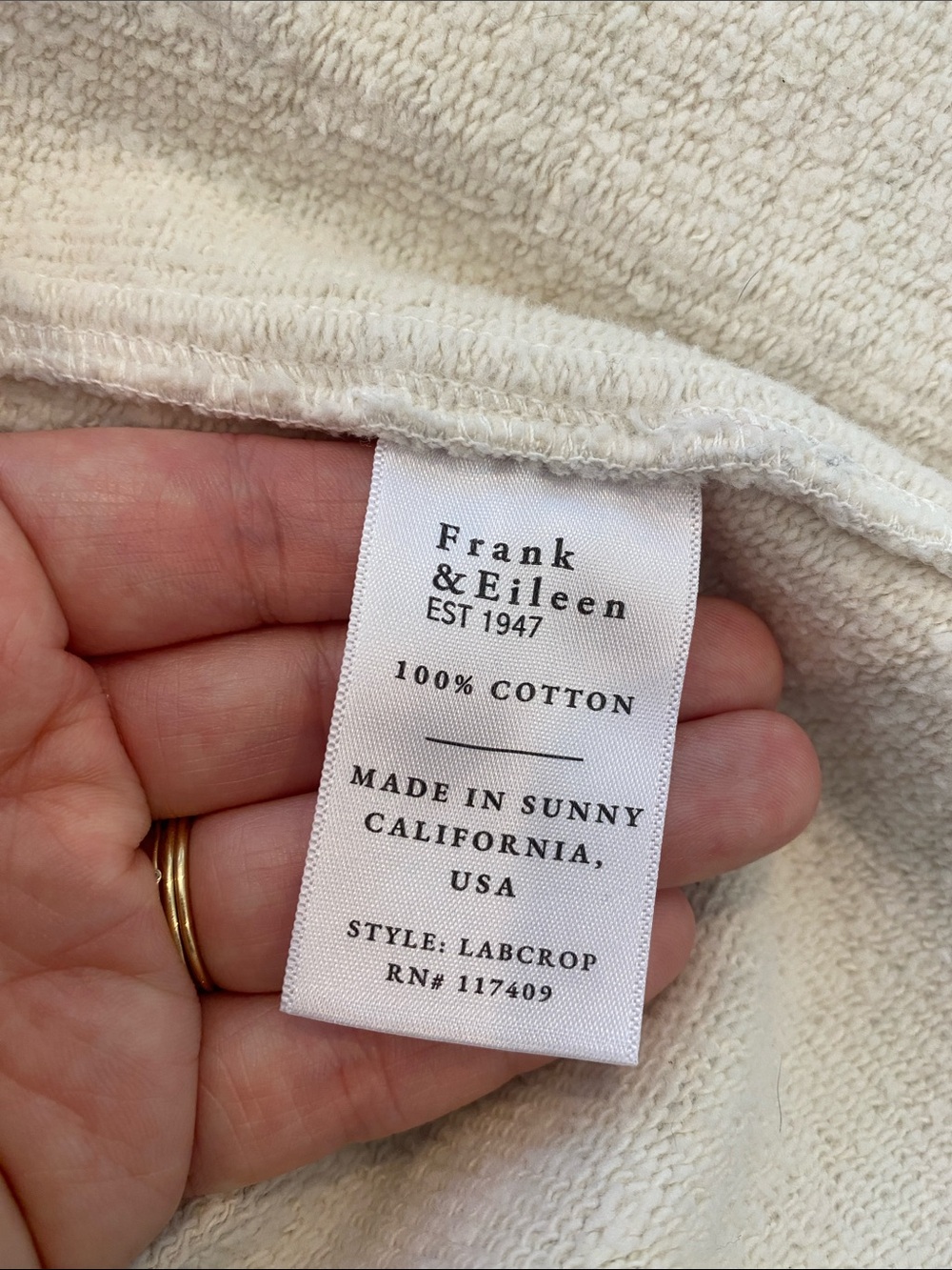 Frank & Eileen MINI BELFAST
Cropped Sweatshirt Peacoat NWOT - Picture 2 of 4